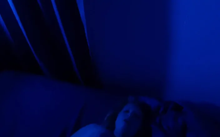 ScaninForFun: Blue Light Special Slut Wife