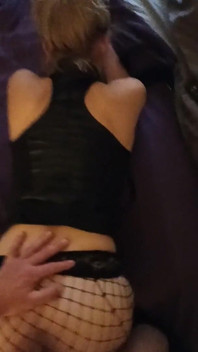 Doggystyle hämmern für schwarze haare, spermaschlampe