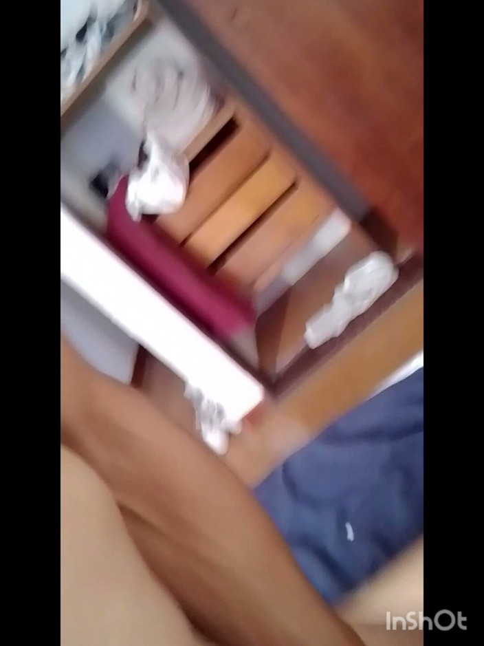 Elpaquik01: I Went to a Hotel with My Friend