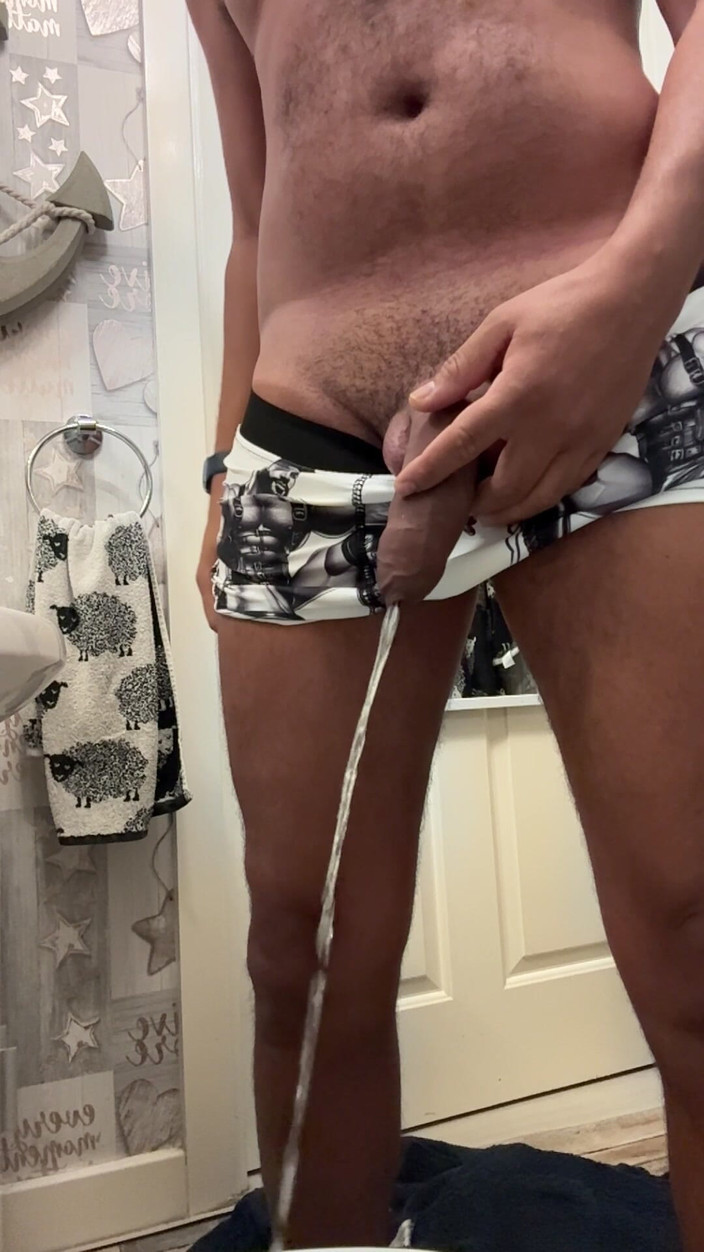 Kadu: Pioggia dorata, chi così?