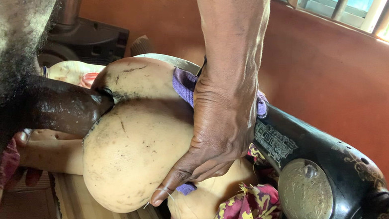 Bangcum8: Troia figa scopata duro toy