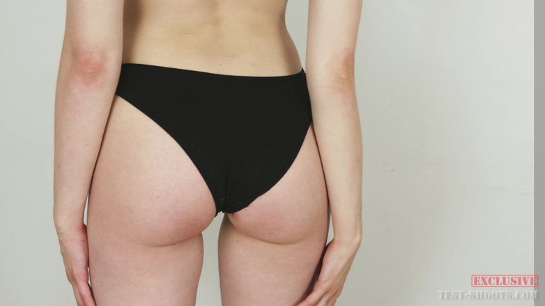 Test-Shoots: Сексуальна молода оголена бухгалтерка Blizard, інтерв'ю з оголеним відео кастингом