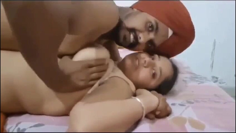 Sonia05: Desi punjaban dientot habis-habisan