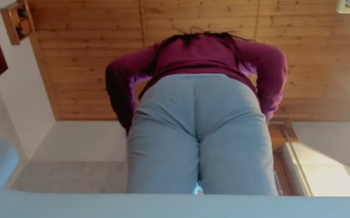 Nicoletta Embassi: You Are My Toilet I Want to Piss on Your...