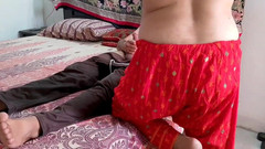 QueenbeautyQB: Essendo un ragazzo vergine, il figliastro non poteva controllare se...