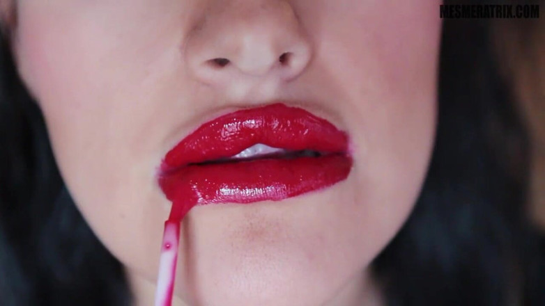 Lady Mesmeratrix Official: Accroche-moi sur mes lèvres
