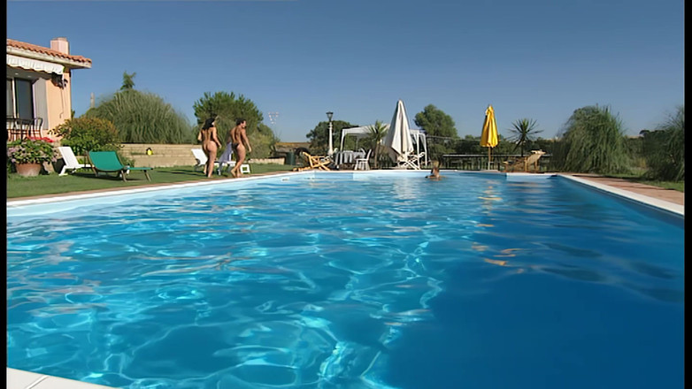 Luxury porn channel: Ognisty trójkąt w ośrodku, Tajna pasja rogacza