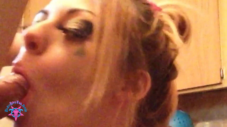 BleuBrutalRose: Bleurosebtl - tôi đã thèm khát con cu đêm qua ... vì vậy tôi ăn...