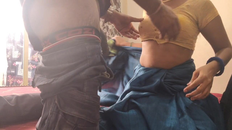 Mumbai Ashu: La vieja novia me llamó a su casa y me...
