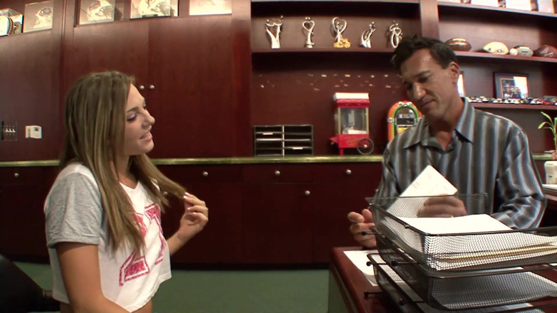 Dirty fantasy: Cute Teen Is Infatuated with Her Stepdad