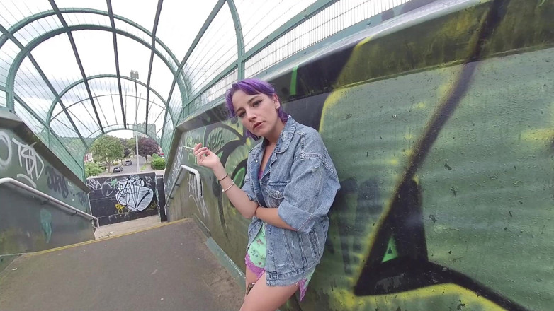 VR smokers HD-2D Videos Only: Annabel Lee - kouření