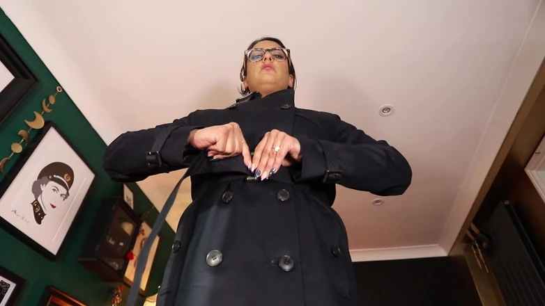 Countess diamond: Gabardina - obediente para mis botones