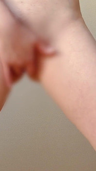 Masturbation im schritt mit crabing
