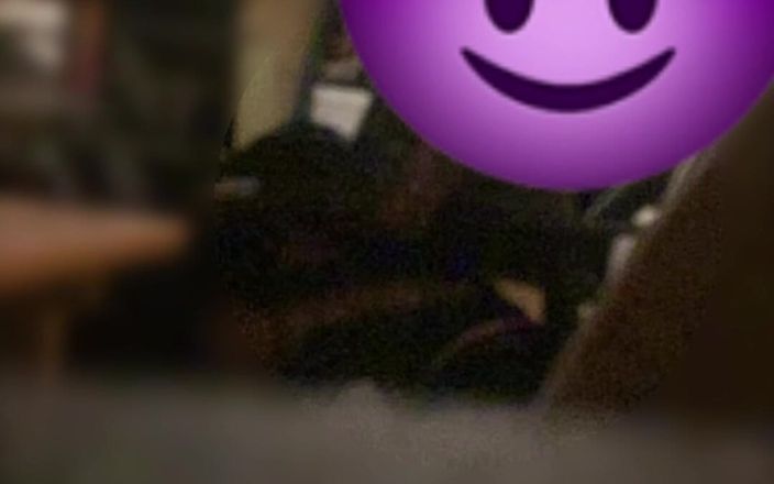 Jenko: Suaminya menelepon saat dia mengisap penisku