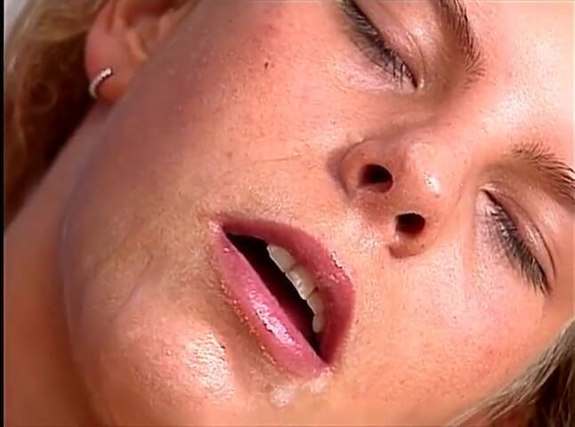 GERMAN PORN CLASSICS: Monika część 2 test odwagi niemieckiego vintage