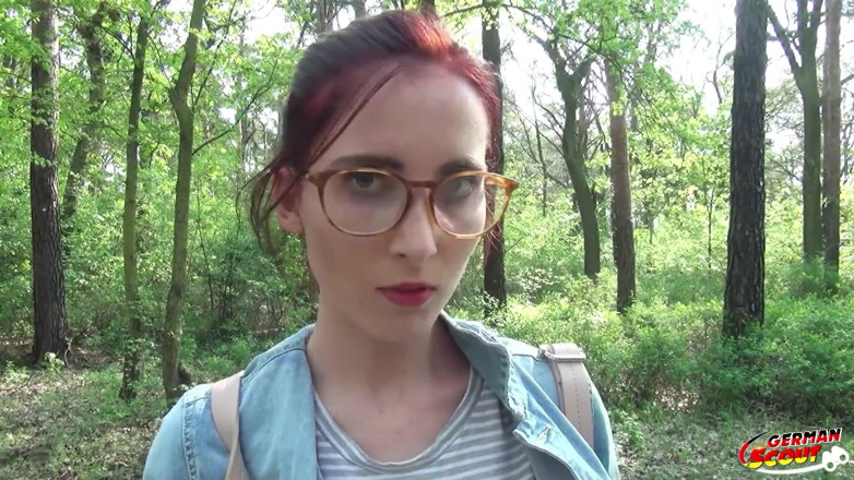 German Scout: 독일 스카우트 - 십대 Lia Louise 섹스