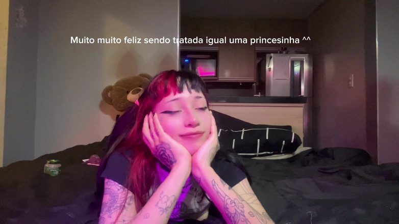 QroZne Studios: Pawg alternatif kız ft. amberzinha ile sürtük eğitimi