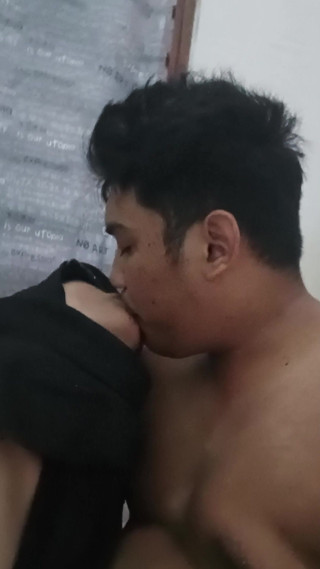 Theresia Nirvana: My Girlfriend Hijab Girl Who Is Hyper Sex