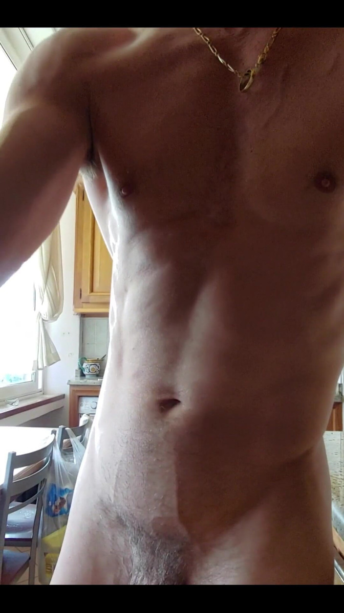 Boy jerking off: Aku memulai 10 hari liburanku