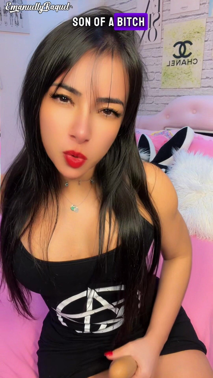 Emanuelly Raquel: Friday Fetish Pegging