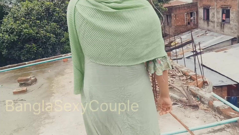 Banglasexycouple: Fată indiancă vecină futută de un băiat din Bangladesh