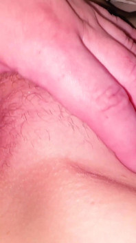 Vanligtvis pruttar hjälper till att hitta butthole om det är för hårigt