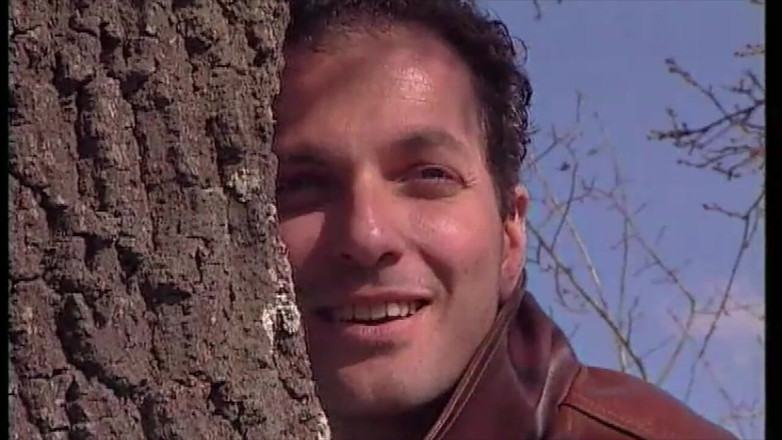 Inthe MILF room: Questa Troia Italiana Succhia E Prende I Cazzi Di Tre...