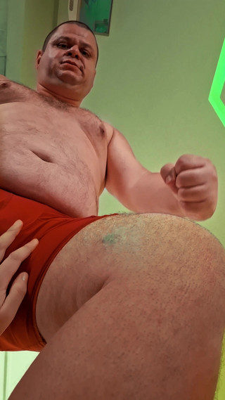 Punchbagplz: (Vi0lence yok) Bakış açısı kavgası ve saunada gizli hareket heavyhitterboxer...