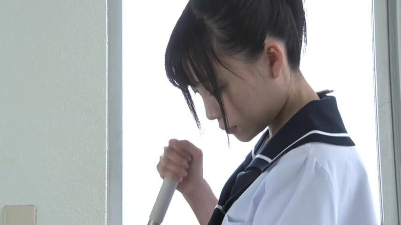 CherryBONBON: 当人群不在时，与她一起的秘密时刻开始