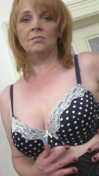 Naughty Mature MILF Jalena Undresses & Masturbates on Cam