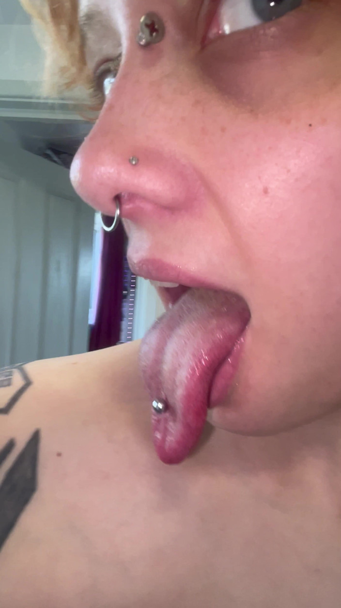 Glitterqueen1999: Prohlídka úst žádný make-up zuby jazyk Uvula tonsils kontrola