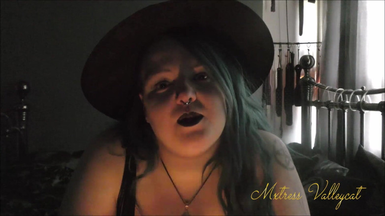 Mxtress Valleycat: Yule seja femme também