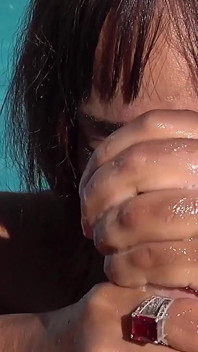 Oil-wet Stranger's Cock - Familyscrew