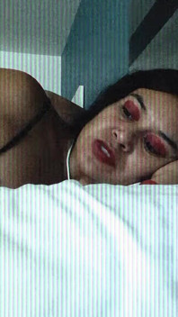 Banging and Chatting with Viewers on a Live