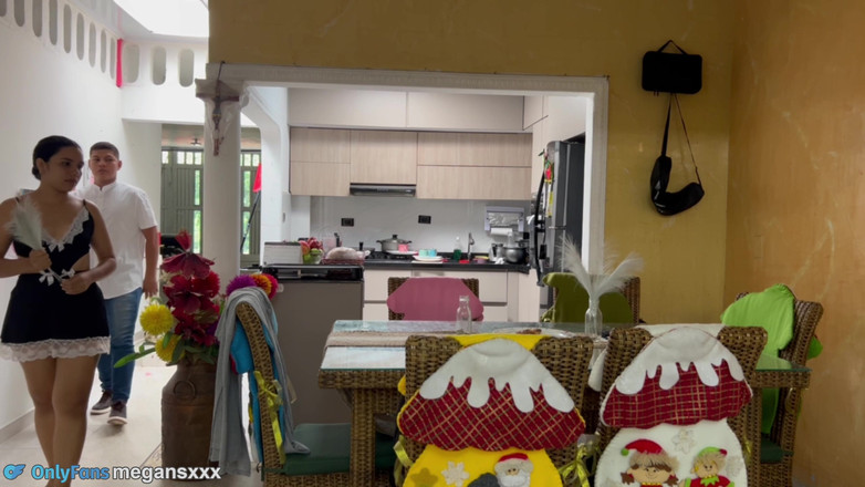 Me Gan Sxx: My Employee Is Very Sexy I Want Her