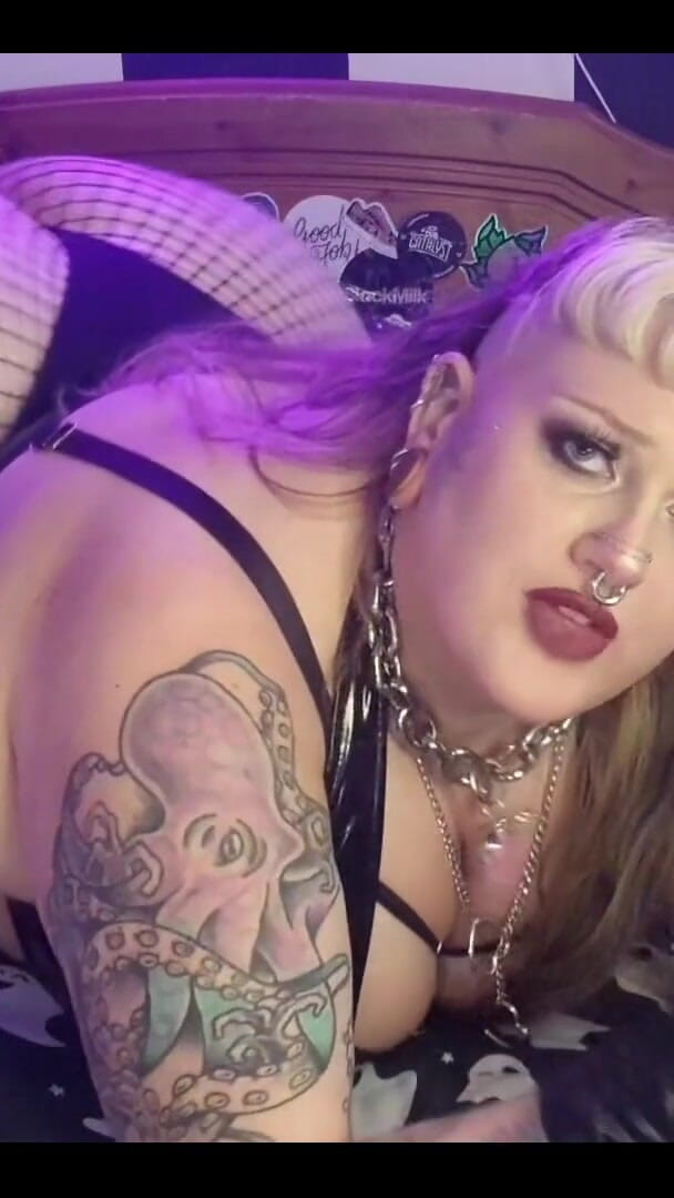 3882724726.mp4 (Mermaidcurves)