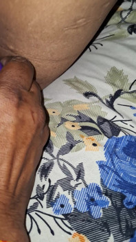 Bhabhi Obține masaj în pizdă