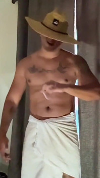 บทเรียนสูดกลิ่น น้ำเงี่ยนไหลทะลัก และลูกอัณฑะถูกบดขยี้