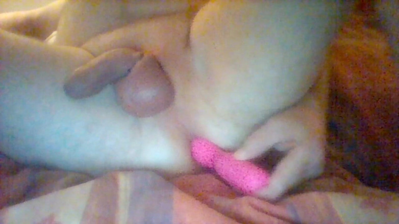 Pellefnatt: Masturbar-se comigo com vibrador na minha bunda