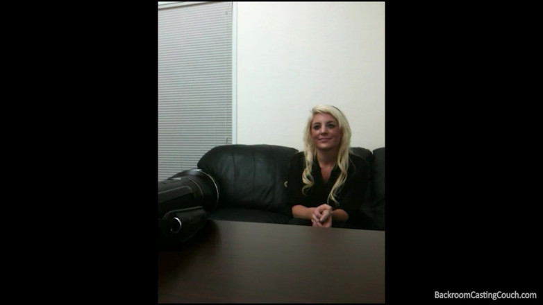 Backroom Casting Couch: 크리스찬 (1