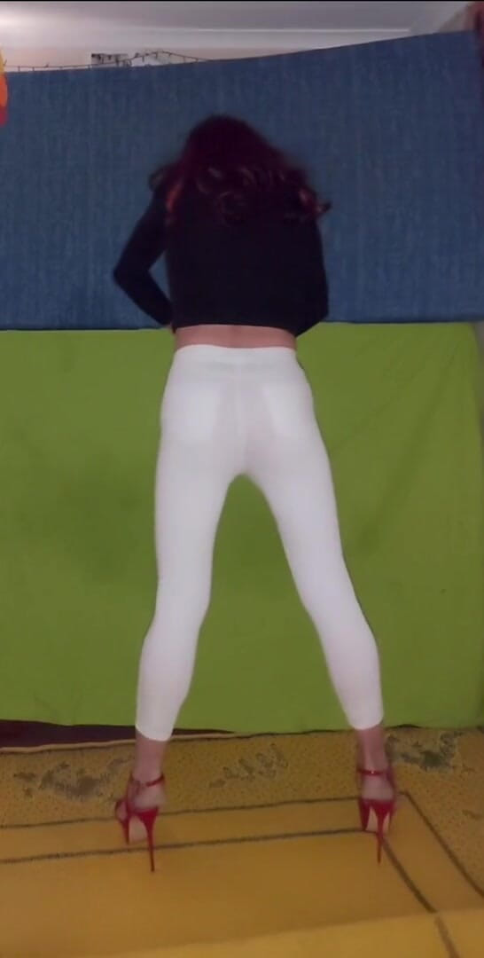 Lizzaali: Weiße stretchhosen