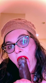 Christi cream cake zeigt einen BBC, warum sie der Gluck Gluck 3000 ist