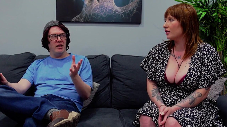 Nerd Pervert: Jess Batty - 거유 거유