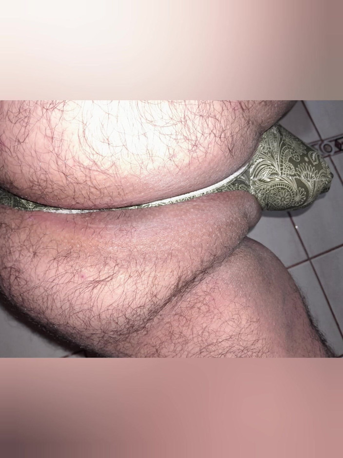 Davidandrexxx: Bel sperma e penetrazione anale usando un perizoma verde sottile