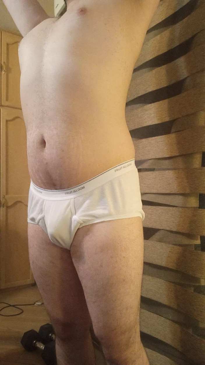 Himbo_Fox: マスキュラー・スタリオンがウェイトを持ち上げる