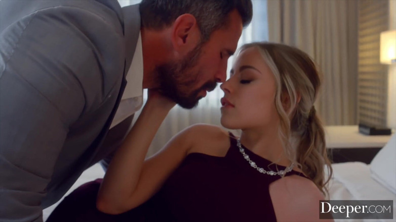 Deeper: もっと深く。ブライズメイドのアンナ・クレアが振られた花婿の注意をそらす