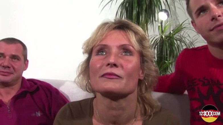 123XXX - 100% Amateurs: Horny MILF Loves It When Two Dick Are Inside Her...