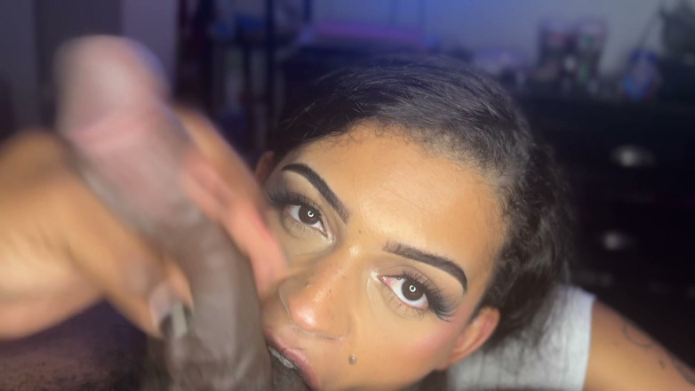 Natasha Carter: My BF Wont Get off the Game Free Use Blowjob