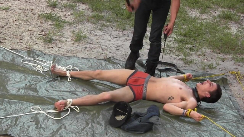 Dream Boy Bondage: Zavěšený otrok - kapitola 10