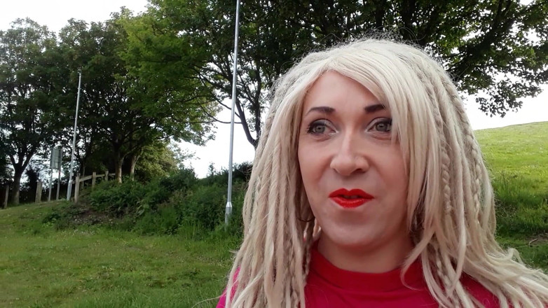The Midnight Minx: Ragazza skater troia